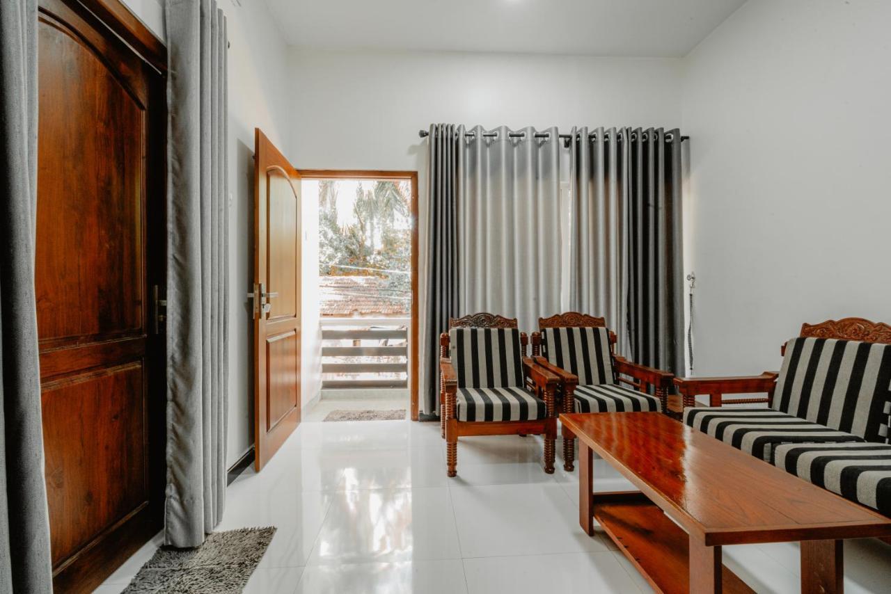 Sri Construction Circuit Bungalow Batticaloa Εξωτερικό φωτογραφία